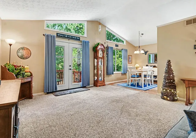 Photo 2 of Sale Pending at 1186 Lamplighter Way, Union Twp, OH 45245 | MLS# 1895825 | Listing updated on 2026-10-22