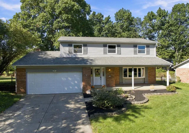 Photo 1 of Single family home for sale at 8576 Bethany Ln, Anderson Twp, OH 45255 | MLS# 1895754 | Listing updated on 2026-10-21