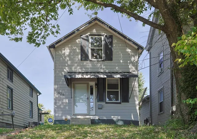 Photo 1 of Single family home for sale at 626 E Ross Ave, St Bernard, OH 45217 | MLS# 1896122 | Listing updated on 2026-10-05