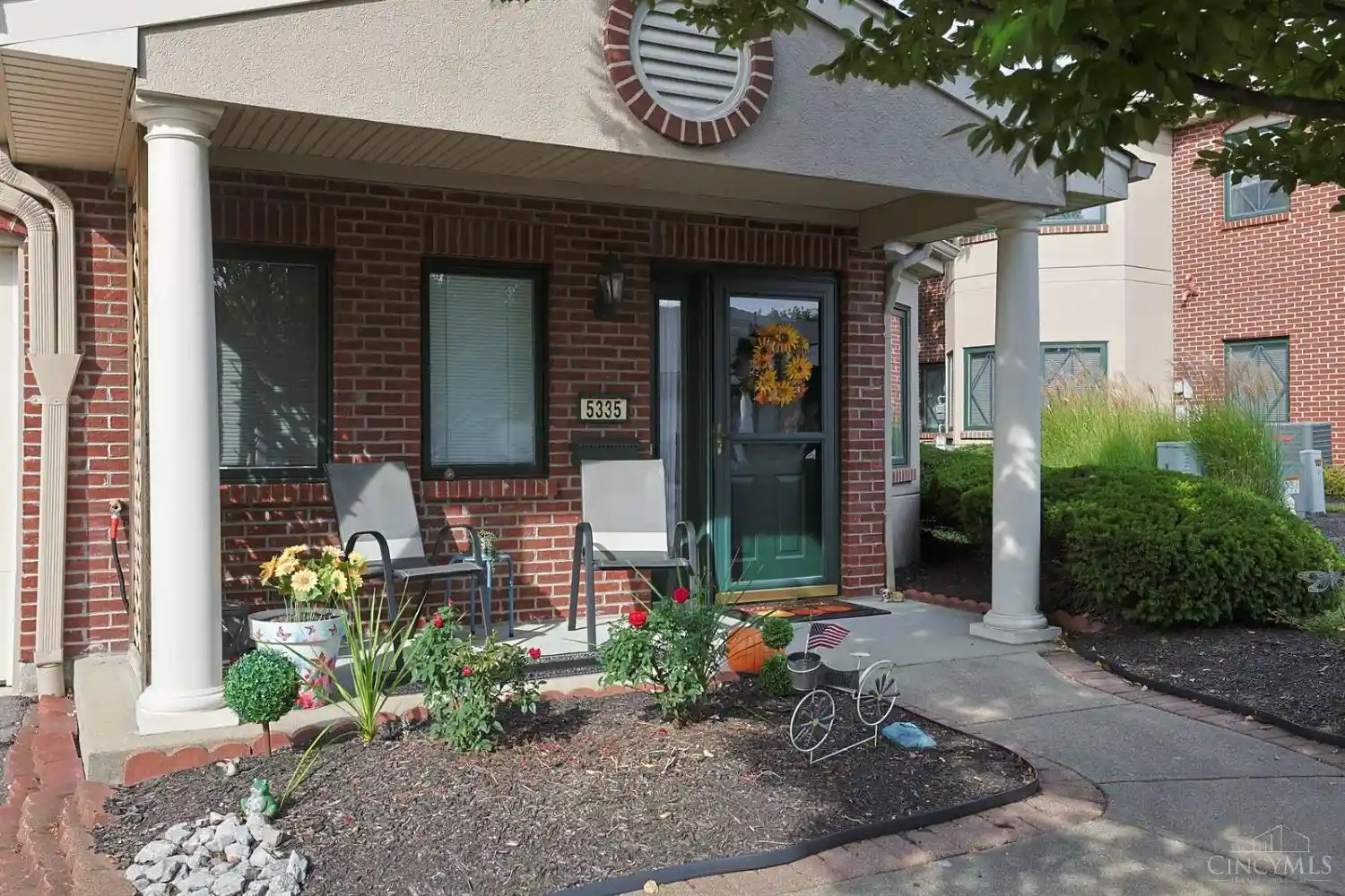 Listing Photo 1 - Condo for sale in 5335 N Bend Xing located at 5335 N Bend Xing, Cincinnati, OH 45247 - Unit 5335 North Bnd Xing