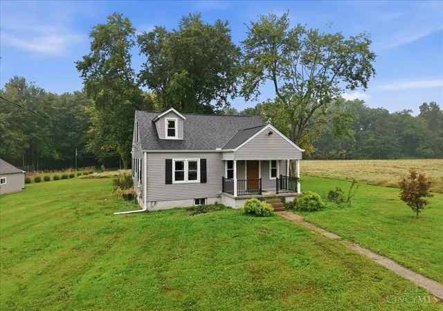 Photo 4 of Single family home for sale at 1237 Traction Rd, Batavia, OH 45103 | MLS# 1896174 | Listing updated on 2026-10-29