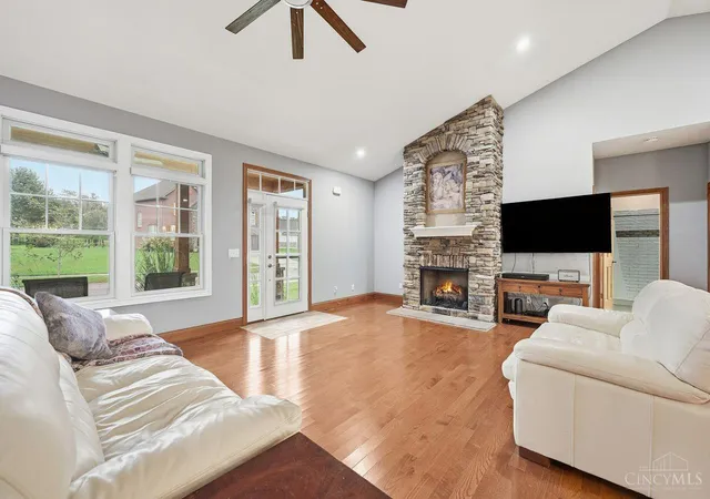 Photo 3 of Single family home for sale at 6572 Rosewood Ln, Goshen Twp, OH 45122 | MLS# 1896249 | Listing updated on 2026-10-23