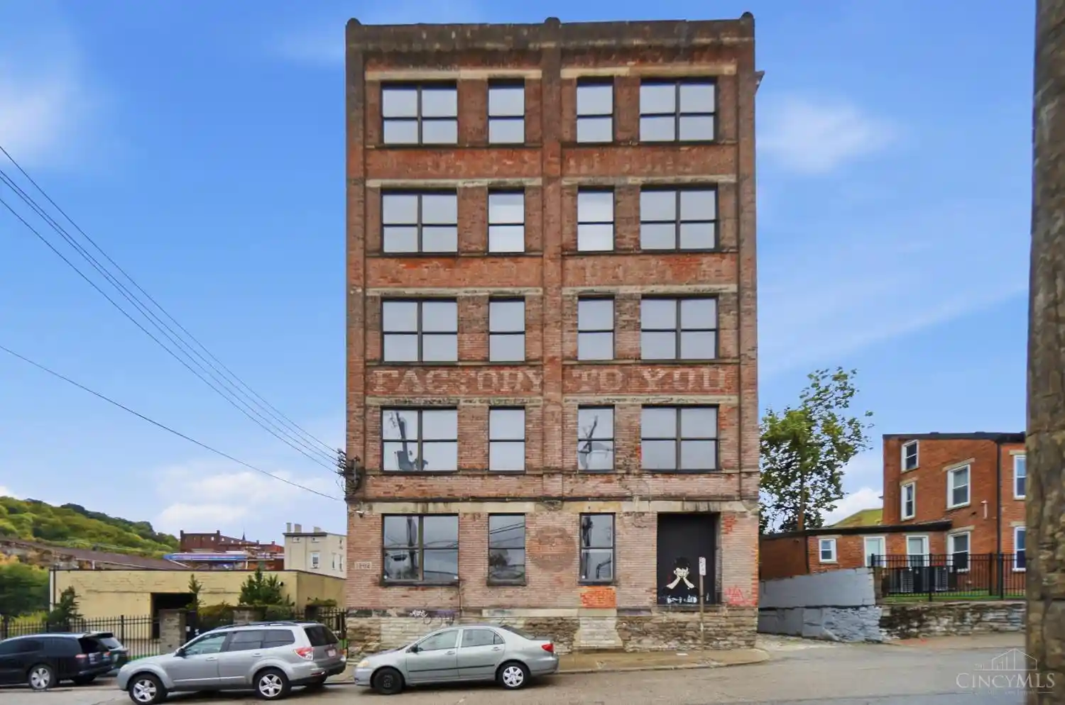 Listing Photo 1 - Condo for sale in 1908 Dunlap St located at 1908 Dunlap St, Cincinnati, OH 45214 - Unit #1W