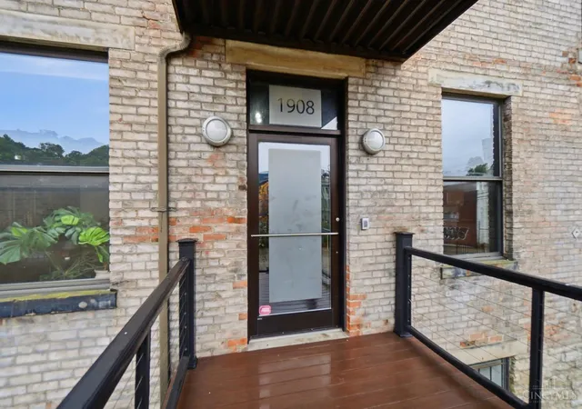 Photo 4 of Condo for sale at 1908 Dunlap St #1W, Cincinnati, OH 45214 | MLS# 1896129 | Listing updated on 2026-10-16