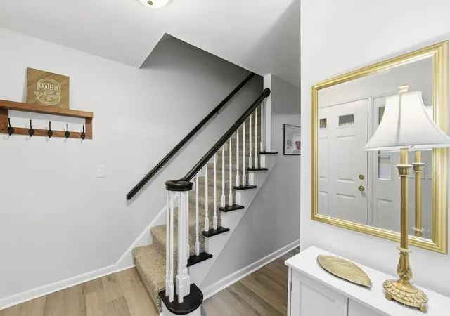 Photo 4 of Single family home for sale at 4030 Cottingham Dr, Sharonville, OH 45241 | MLS# 1896238 | Listing updated on 2026-10-21