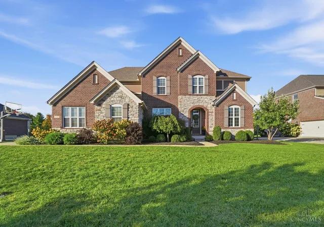 Photo 1 of Sale Pending at 3148 Broadstone Dr, Mason, OH 45040 | MLS# 1896254 | Listing updated on 2026-10-11