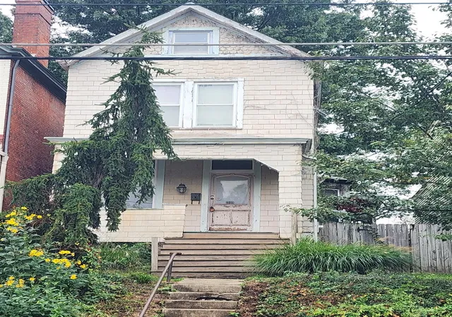 Photo 1 of Sale Pending at 1940 Fairfax Ave, Cincinnati, OH 45207 | MLS# 1896286 | Listing updated on 2026-10-09