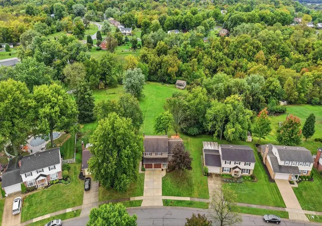 Photo 2 of Single family home for sale at 7095 Wyandotte Dr, Green Twp, OH 45233 | MLS# 1896261 | Listing updated on 2026-10-12