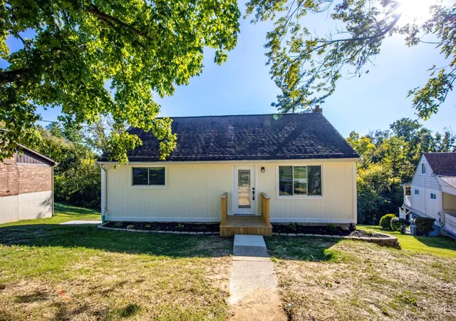 Photo 1 of Sale Pending at 6435 Louese Ln, Green Twp, OH 45248 | MLS# 1896321 | Listing updated on 2026-10-07