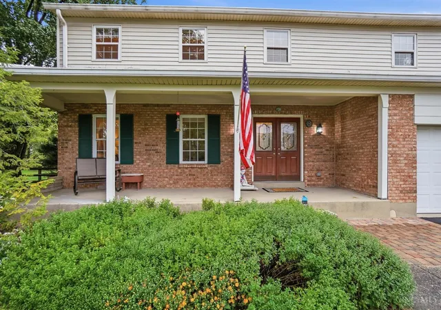Photo 2 of Sale Pending at 2611 Little Dry Run Rd, Anderson Twp, OH 45244 | MLS# 1896248 | Listing updated on 2026-10-27