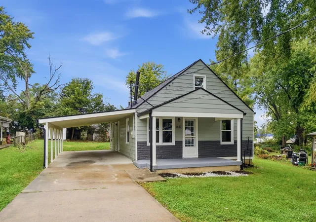 Photo 2 of Single family home for sale at 1437 Exeter Ave, Fairfield Twp, OH 45015 | MLS# 1895674 | Listing updated on 2026-10-19