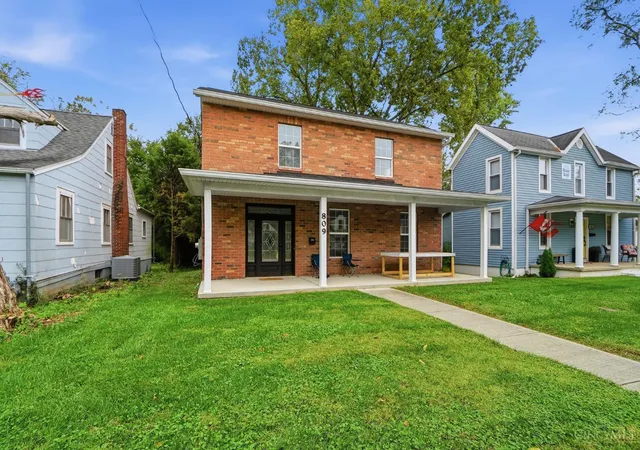 Photo 1 of Single family home for sale at 809 S Beech St, Oxford, OH 45056 | MLS# 1894731 | Listing updated on 2026-10-06