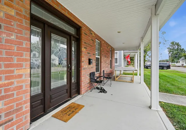 Photo 2 of Single family home for sale at 809 S Beech St, Oxford, OH 45056 | MLS# 1894731 | Listing updated on 2026-10-06