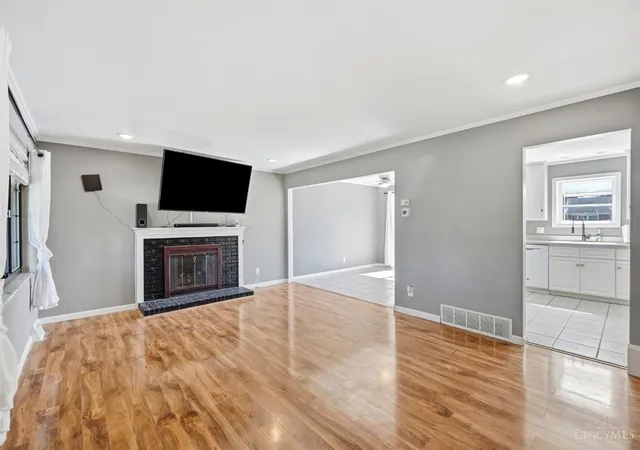 Photo 2 of Single family home for sale at 5681 Windview Dr, Green Twp, OH 45248 | MLS# 1896567 | Listing updated on 2026-10-20