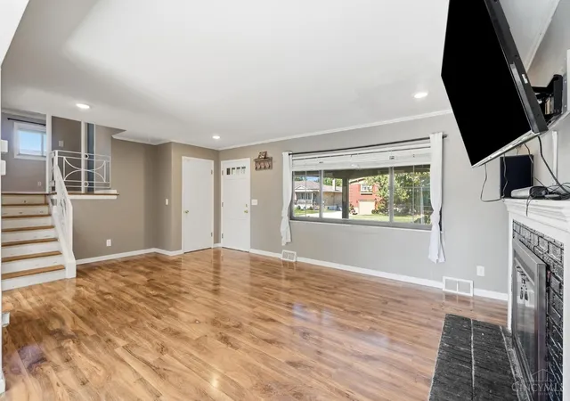 Photo 4 of Single family home for sale at 5681 Windview Dr, Green Twp, OH 45248 | MLS# 1896567 | Listing updated on 2026-10-20