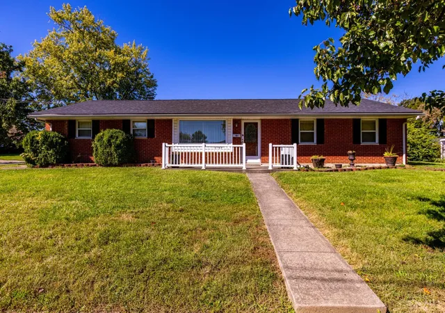 Photo 1 of Single family home for sale at 11807 Ramsdale Ct, Springdale, OH 45246 | MLS# 1896569 | Listing updated on 2026-10-20