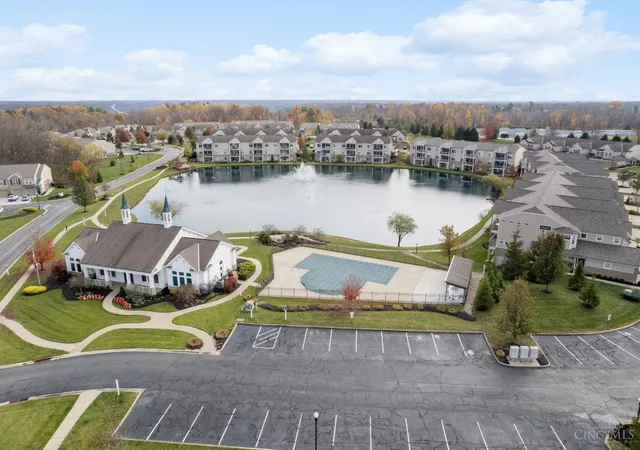 Photo 3 of Sale Pending at 1302 Twin Spires Dr, Batavia, OH 45103 | MLS# 1896352 | Listing updated on 2026-10-22