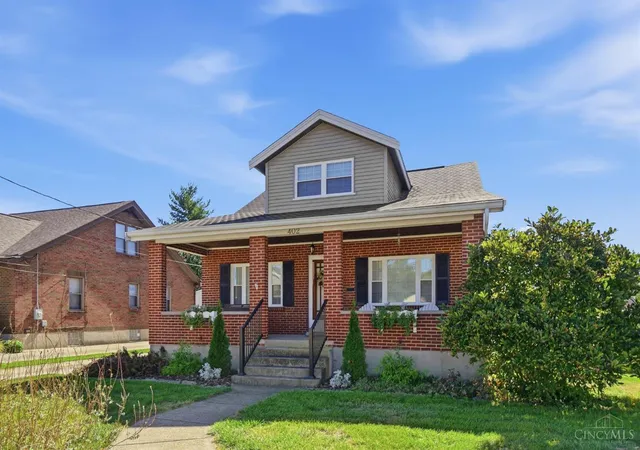 Photo 3 of Single family home for sale at 402 Kater Ave, Harrison, OH 45030 | MLS# 1895702 | Listing updated on 2026-10-08