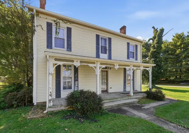 Photo 2 of Single family home for sale at 637 W Fosters Maineville Rd, Hamilton Twp, OH 45039 | MLS# 1896619 | Listing updated on 2026-10-30