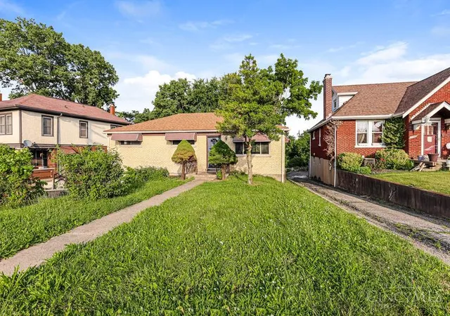 Photo 2 of Single family home for sale at 2669 Montana Ave, Cincinnati, OH 45211 | MLS# 1896496 | Listing updated on 2026-10-08