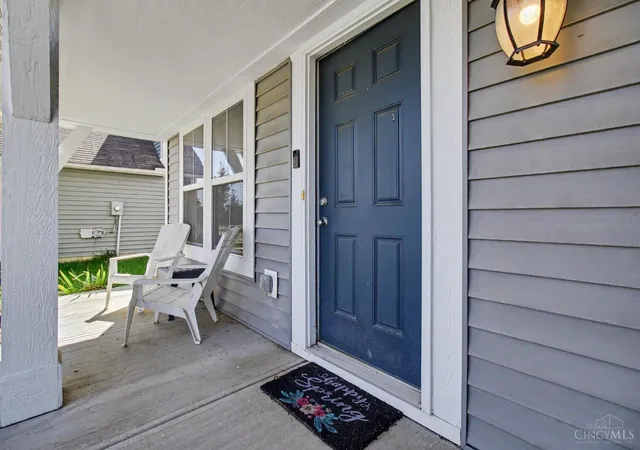 Photo 3 of Single family home for sale at 7147 Berringer Ct, Hamilton Twp, OH 45039 | MLS# 1896744 | Listing updated on 2026-10-27
