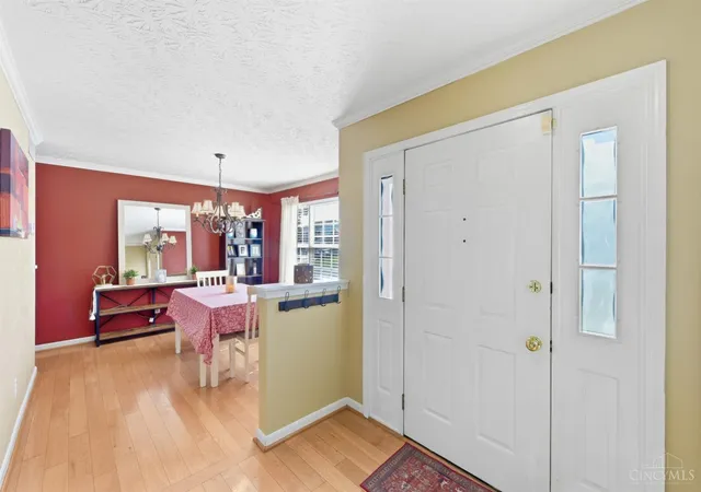 Photo 2 of Single family home for sale at 806 Hamlin Dr, Hamilton Twp, OH 45039 | MLS# 1896795 | Listing updated on 2026-10-18