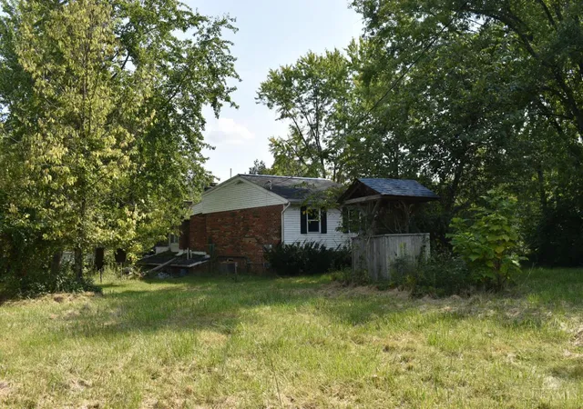 Photo 2 of Single family home for sale at 6874 St Rt 133, Blanchester, OH 45107 | MLS# 1896412 | Listing updated on 2026-10-15