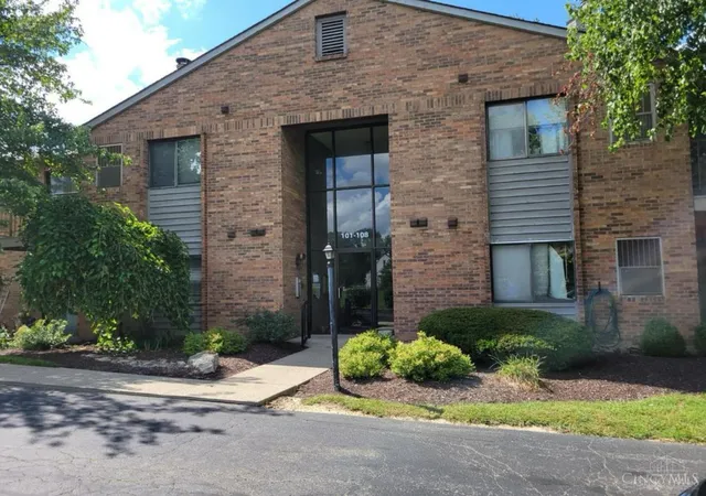 Photo 1 of Townhouse for sale at 1544 W Galbraith Rd #105, Cincinnati, OH 45231 | MLS# 1896844 | Listing updated on 2026-10-12