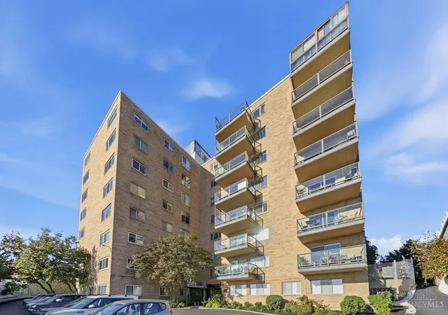 Photo 1 of Condo for sale at 1617 E Mcmillan St #402, Cincinnati, OH 45206 | MLS# 1896873 | Listing updated on 2026-10-09