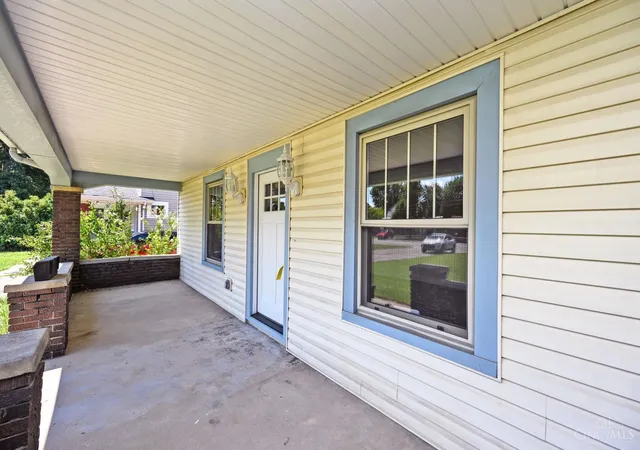 Photo 4 of Single family home for sale at 3209 Pleasant Ave, Hamilton, OH 45015 | MLS# 1896868 | Listing updated on 2026-10-09