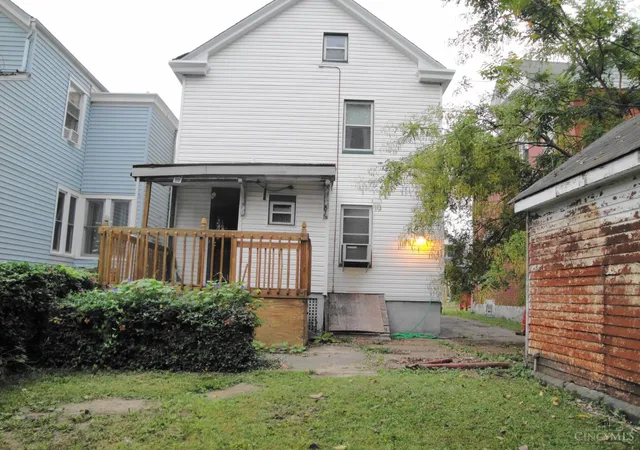 Photo 10 of Sale Pending at 1843 Hewitt Ave, Cincinnati, OH 45207 | MLS# 1896763 | Listing updated on 2026-10-12
