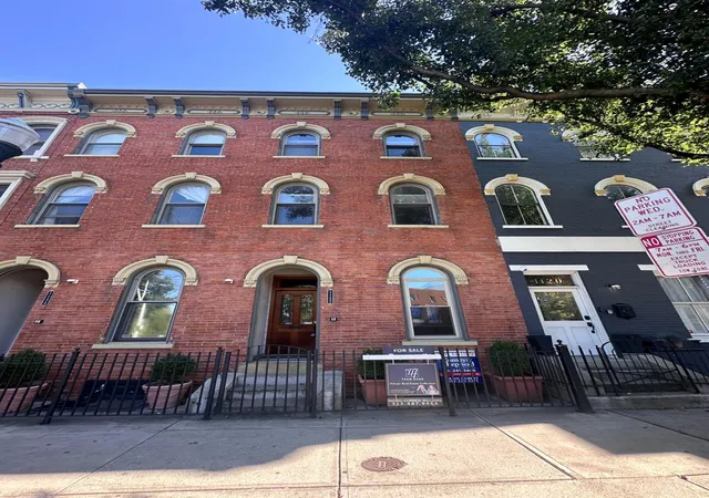 Photo 1 of Condo for sale at 1122 Race St #101A, Cincinnati, OH 45202 | MLS# 1896957 | Listing updated on 2026-10-10