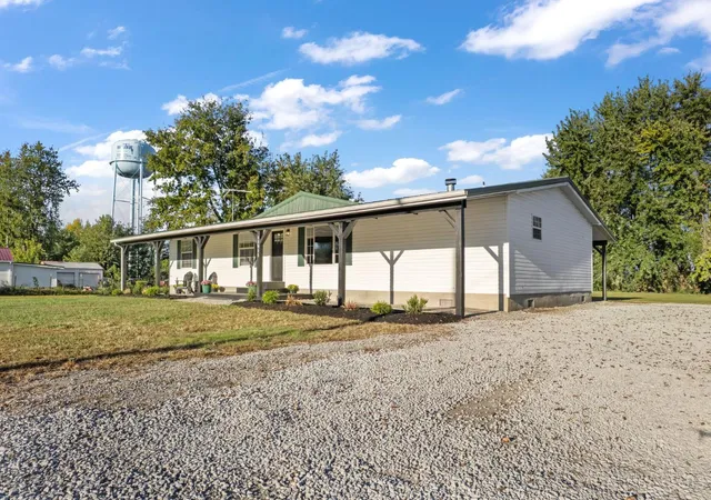 Photo 3 of Sale Pending at 11911 Oak St, Eagle Twp, OH 45697 | MLS# 1896962 | Listing updated on 2026-10-19