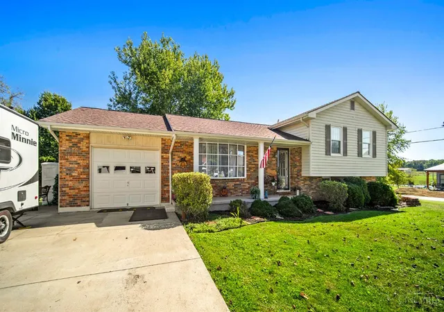 Photo 3 of Single family home for sale at 10 Madonna Dr, West Union, OH 45693 | MLS# 1896881 | Listing updated on 2026-10-12