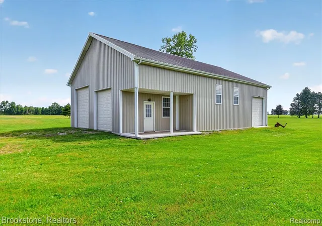 Photo 4 of Single family home for sale at 75230 Cryderman Rd, Richmond, MI 48062 3228 | MLS# 61001741 | Listing updated on 2026-10-22