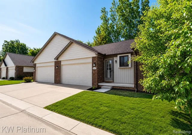 Photo 1 of Condo for sale at 20478 Longwood Dr #30, Clinton Township, MI 48038 4416 | MLS# 61013064 | Listing updated on 2026-10-19