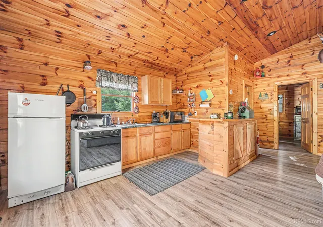 Photo 3 of Single family home for sale at 1647 W Edge Rd, Germfask, MI 49836 | MLS# 50220660 | Listing updated on 2026-09-03