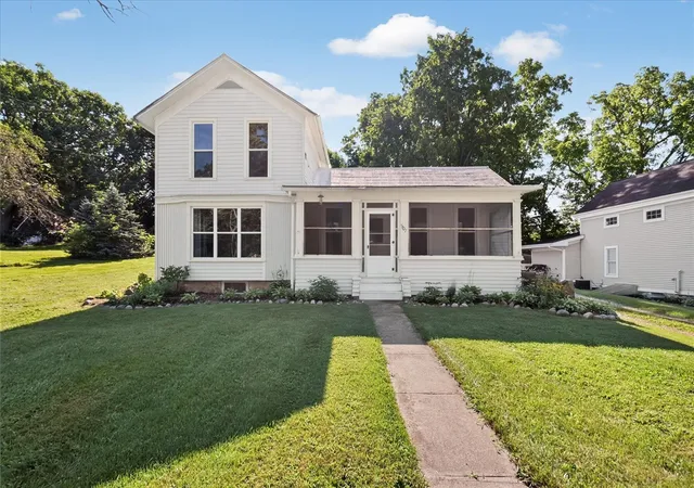Photo 3 of Single family home for sale at 507 Furnace St, Manchester, MI 48158 | MLS# 70553514 | Listing updated on 2026-09-26