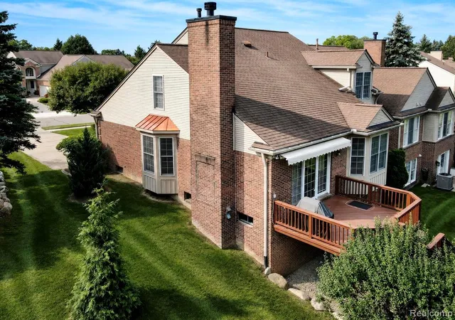 Photo 2 of Condo for sale at 1627 Boulder Ct, Rochester, MI 48306 4810 | MLS# 61024934 | Listing updated on 2026-09-12