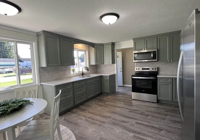 Photo 3 of Single family home for sale at 255 E Pine St, Harrison, MI 48625 | MLS# 50220992 | Listing updated on 2026-09-06