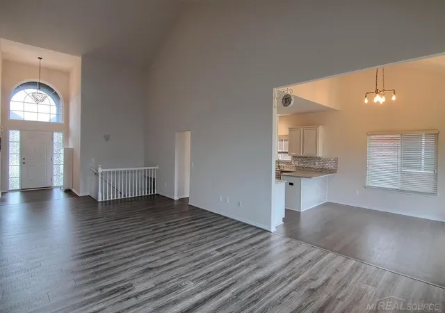 Photo 3 of Condo for sale at 30496 Berghway Trl #150, Warren, MI 48092 | MLS# 50224096 | Listing updated on 2026-10-07