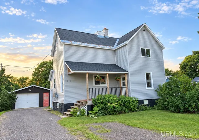 Photo 1 of Single family home for sale at 313 Mohawk St, Copper City, MI 49917 | MLS# 50220575 | Listing updated on 2026-10-03