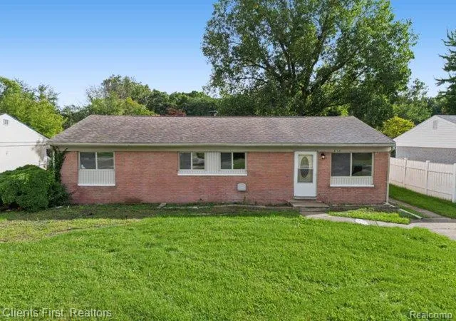 Photo 1 of Single family home for sale at 27031 S Leroy St, Taylor, MI 48180 | MLS# 61035144 | Listing updated on 2026-10-02