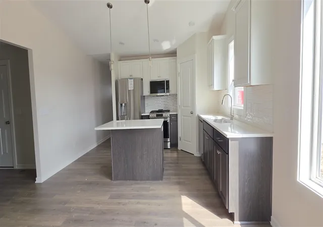 Listing Photo 5 - Condo for sale in building located at 3816 Ambrosia Dr, Grand Rapids, MI 49534 - Unit #12