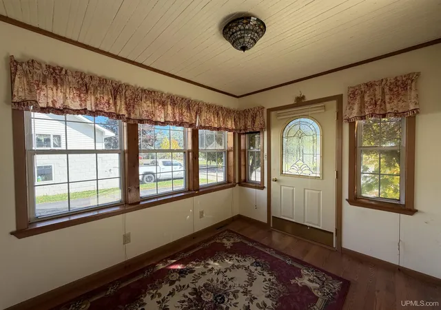 Photo 3 of Single family home for sale at 508 Bowling Ave, Baraga, MI 49908 | MLS# 50224600 | Listing updated on 2026-10-12