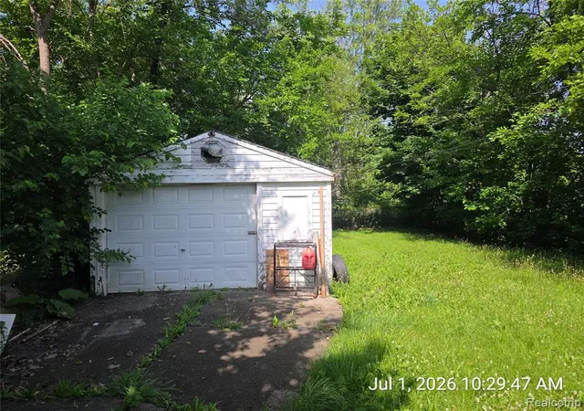 Photo 1 of Single family home for sale at 8499 Westwood St, Detroit, MI 48228 3044 | MLS# 61015245 | Listing updated on 2026-10-06