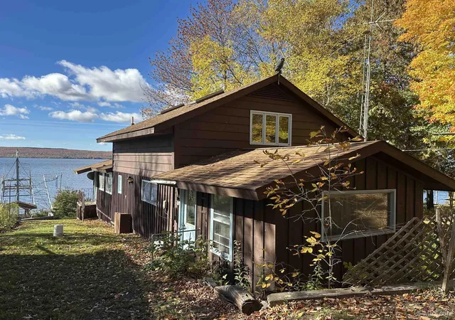 Single family home for sale at N11049 E Shore Rd, Marenisco, MI 49947 | MLS# 50224542