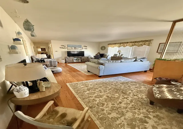 Photo 3 of Sale Pending at 2 Brady Ct, Bay City, MI 48708 | MLS# 50223244 | Listing updated on 2026-10-05