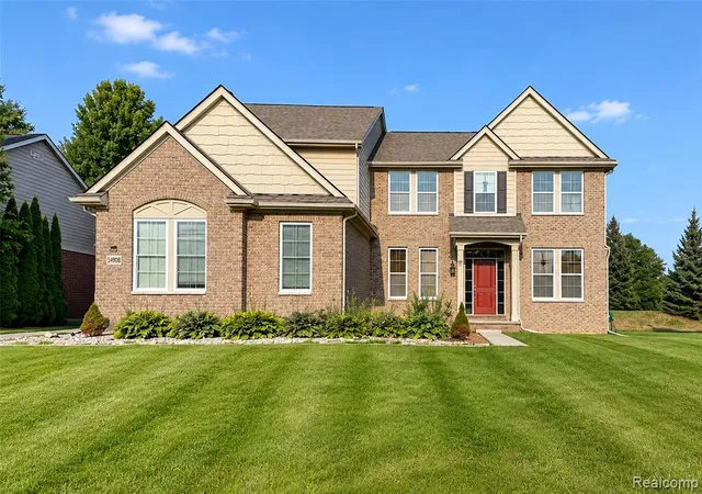 Photo 1 of Single family home for sale at 54908 N Grenelefe Cir, South Lyon, MI 48178 | MLS# 61030758 | Listing updated on 2026-10-17