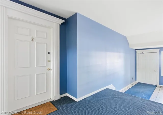 Photo 3 of Condo for sale at 408 Fox Hills Dr #2, Bloomfield Hills, MI 48304 | MLS# 61018817 | Listing updated on 2026-09-25